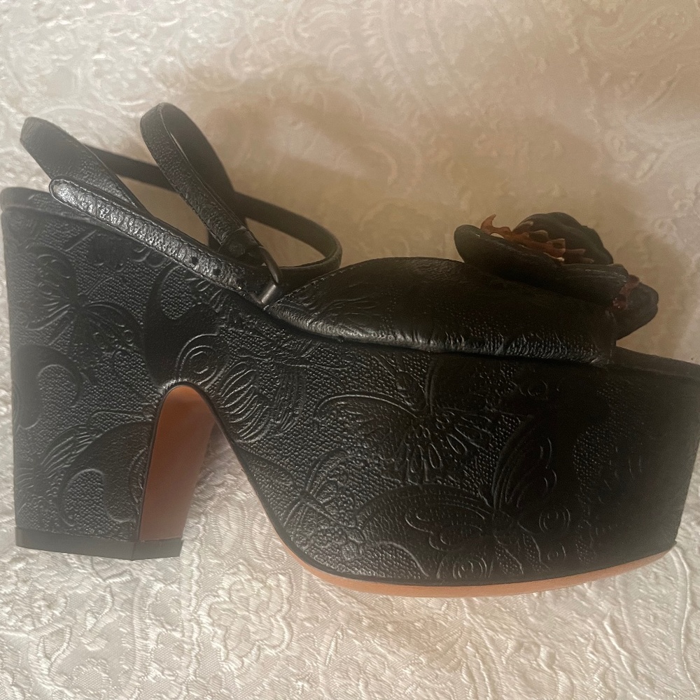 Bottega Veneta Butterfly embossed platform wedge sandals - Picture 2 of 5